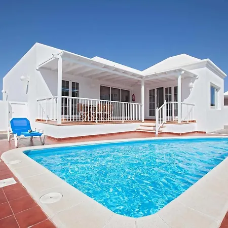 Puerto Del Carmen Sleeps 6 Wifi プエルト・デル・カルメン