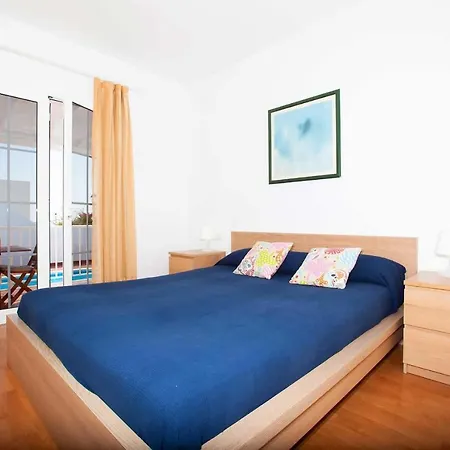 Puerto Del Carmen Sleeps 6 Wifi فيلة